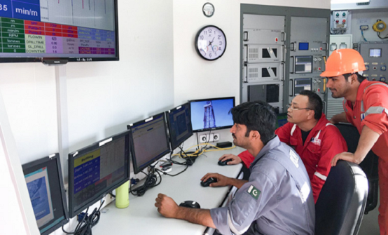 喜讯！立足国内，发展海外——冰球突破mg与KOC签署近2亿元综合录井服务合同(图6)